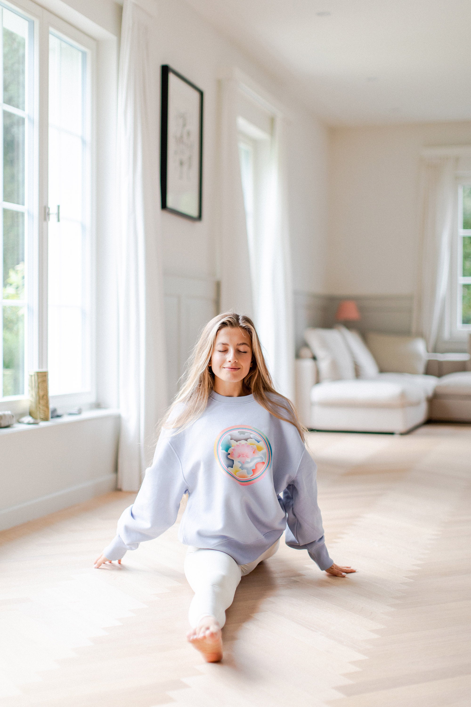 LOTUS II COLLECTION - ORGANIC SWEATSHIRT