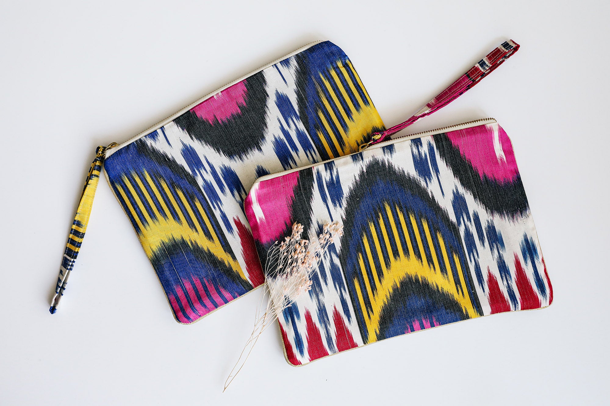 LIMITED EDITION - SILK POUCH